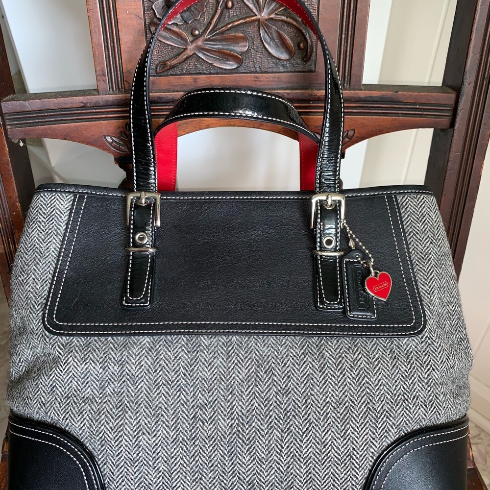 A beautiful Tweed Bag.